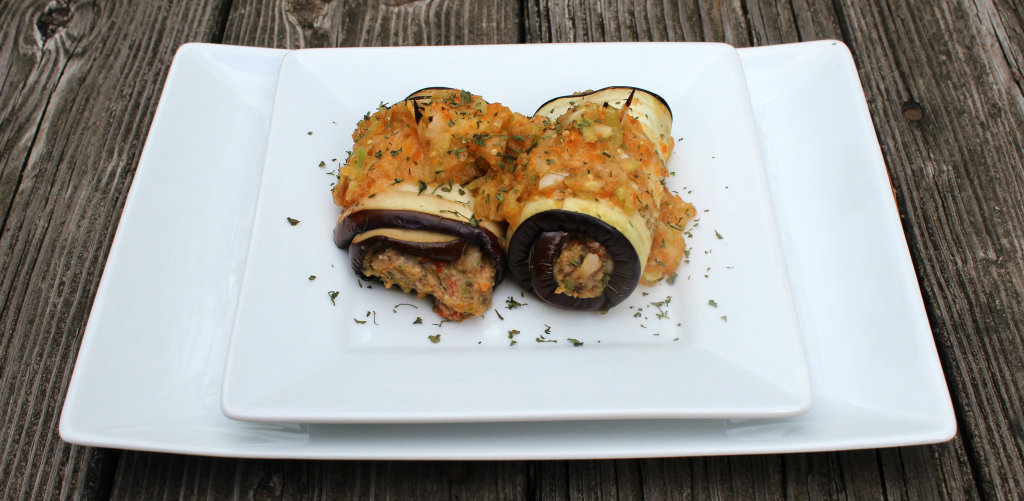 Black Bean Eggplant Roll-Ups with Apricot Tomatillo Salsa | Strength and Sunshine #glutenfree #vegan
