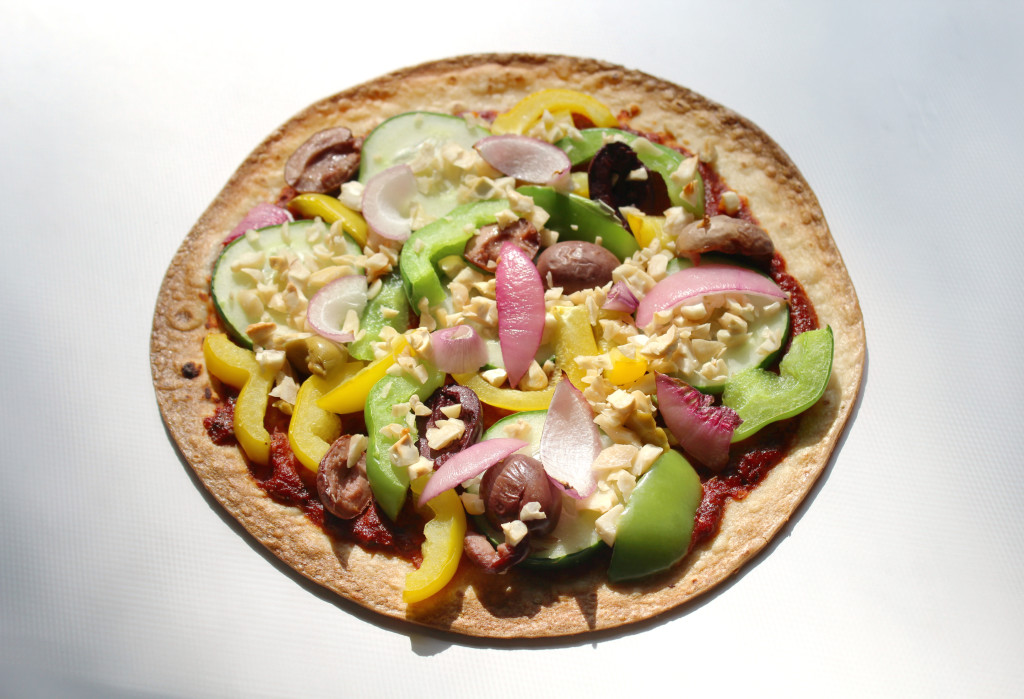 Mediterranean Pizza | Strength and Sunshine @RebeccaGF666 Take a trip to the Mediterranean with this healthy, gluten-free, vegan pizza. No greasy American fare, but a delicious, nutritious, single-serve pizza recipe you can have any day of the week when the pizza craving hits! 