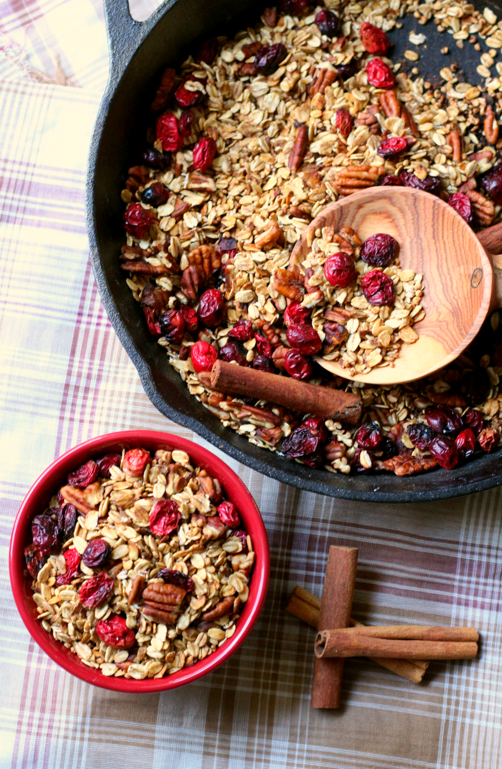 Cranberry Pecan Spiced Skillet Granola | Strength and Sunshine @RebeccaGF666 Bring the scents of cozy warmth and cheer to you home by making this stove-top cranberry pecan spicy skillet granola. Gluten-free and vegan, the perfect healthy treat to munch on, morning, noon, or night! Makes a great breakfast, snack, or homemade gift!