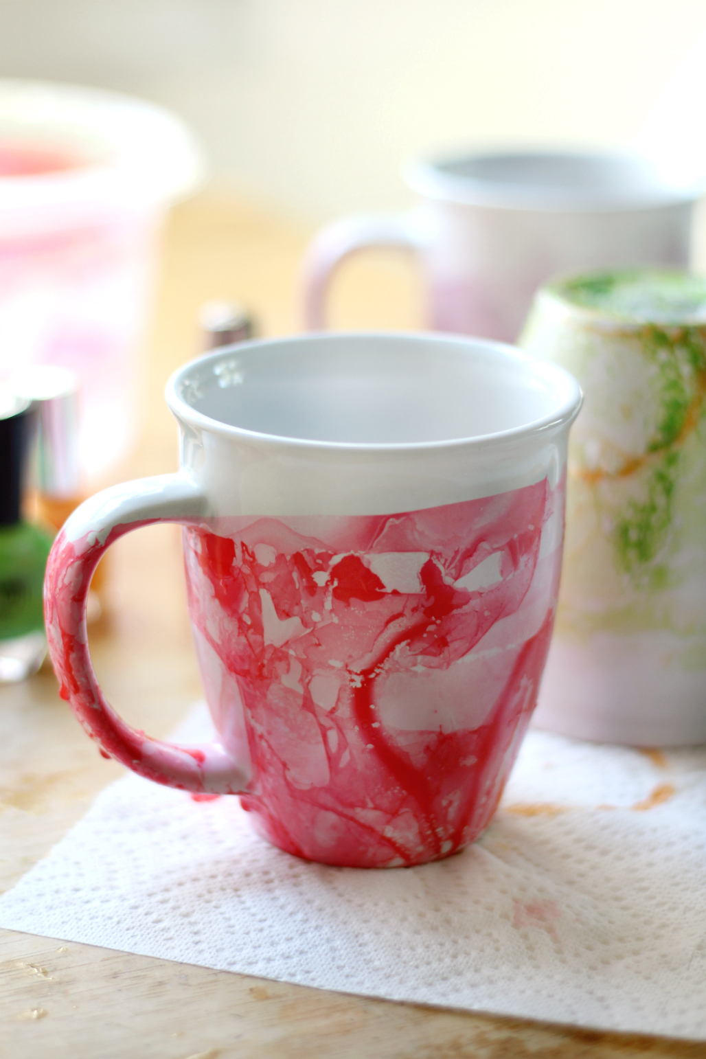 DIY Marbled Nail Polish Mugs | Strength and Sunshine @RebeccaGF666 Easy DIY marbled nail polish mugs make the perfect homemade gift! A simple craft done in a few minutes that looks like it took hours of work!