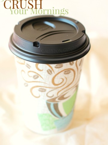 5 Ways To Crush Your Mornings | Strength and Sunshine @RebeccaGF666 Finish out the year strong and develop habits that will have you crushing your mornings so you can start the day stress-free! Here are 5 ways to crush your mornings! @DixieProducts #CupForCrushingIt #ad