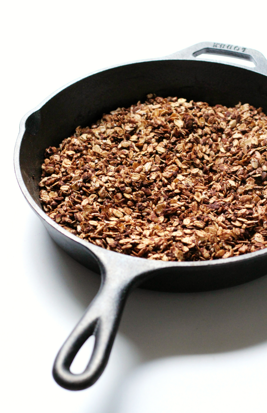Mint Chocolate Skillet Granola | Strength and Sunshine @RebeccaGF666 Minty, chocolatey, and made right on the stove in the cast iron skillet! A Mint Chocolate Skillet Granola recipe that's gluten-free, vegan, nut-free, and allergy-free! Perfect for breakfast, as a snack, or dessert topping!