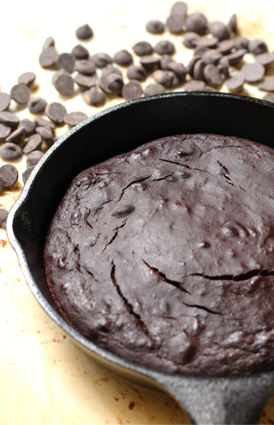 Double Chocolate Skillet Brownie (Gluten-Free, Vegan, Allergy-Free) | Strength and Sunshine @RebeccaGF666 A Double Chocolate Skillet Brownie for one! Gluten-free, vegan, and allergy-free, get ready to bake up a delicious chocolatey dessert right in your cast iron skillet! You can't have too many brownie recipes and one you can eat with a spoon? There's always room for that!