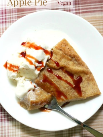 Gluten-Free Crustless Apple Pie (Vegan, Allergy-Free) | Strength and Sunshine @RebeccaGF666 Everything an apple pie should be, but better and easier! A Gluten-Free Crustless Apple Pie that's vegan, top-8 allergy-free, and naturally sweet! Even if you're not a pie-lover, this fun and healthy take on the classic dessert will be a winning recipe for the season! #glutenfree #vegan #applepie