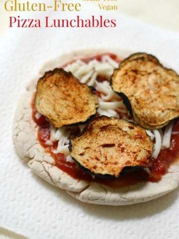 Homemade Gluten-Free Pizza Lunchables (Vegan, Allergy-Free, Grain-Free) | Strength and Sunshine @RebeccaGF666 Lunchables without the scary ingredients! Homemade Gluten-Free Pizza Lunchables that are vegan, allergy-free, & grain-free too! This healthy, kid-loved, and mom-approved make-ahead lunch recipe will make the school year a bit more fun! #glutenfree #vegan