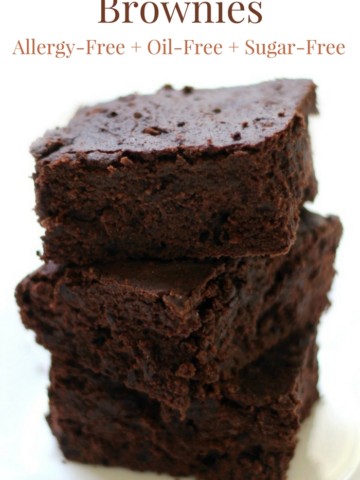 Easy Thick & Fudgy One-Bowl Gluten-Free Vegan Brownies (Allergy-Free) A quick & easy recipe for classic Thick & Fudgy One-Bowl Gluten-Free Vegan Brownies! A top 8 allergy-free, oil-free, and sugar-free swap for your favorite rich and decadent chocolate dessert! Kid and mom approved for any party or celebration! #brownies #glutenfree #vegan #allergyfree #dessert #strengthandsunshine
