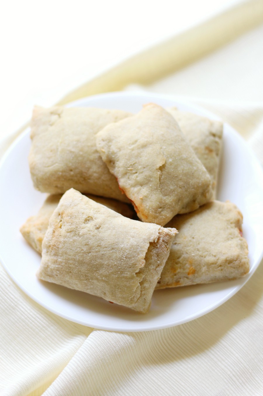 plate-of-pizza-rolls