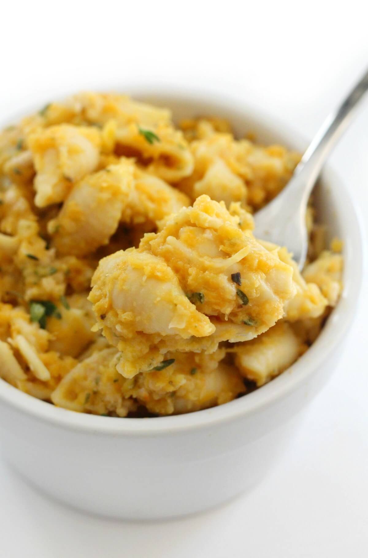 forkful close-up of vegan butternut squash mac and cheese