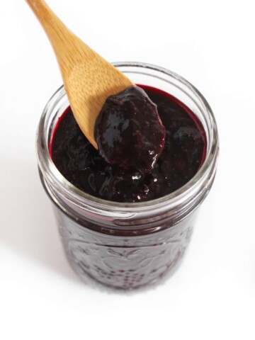 spoon scoop of blueberry chia seed jam