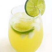 virgin margarita with lime slice on rim.